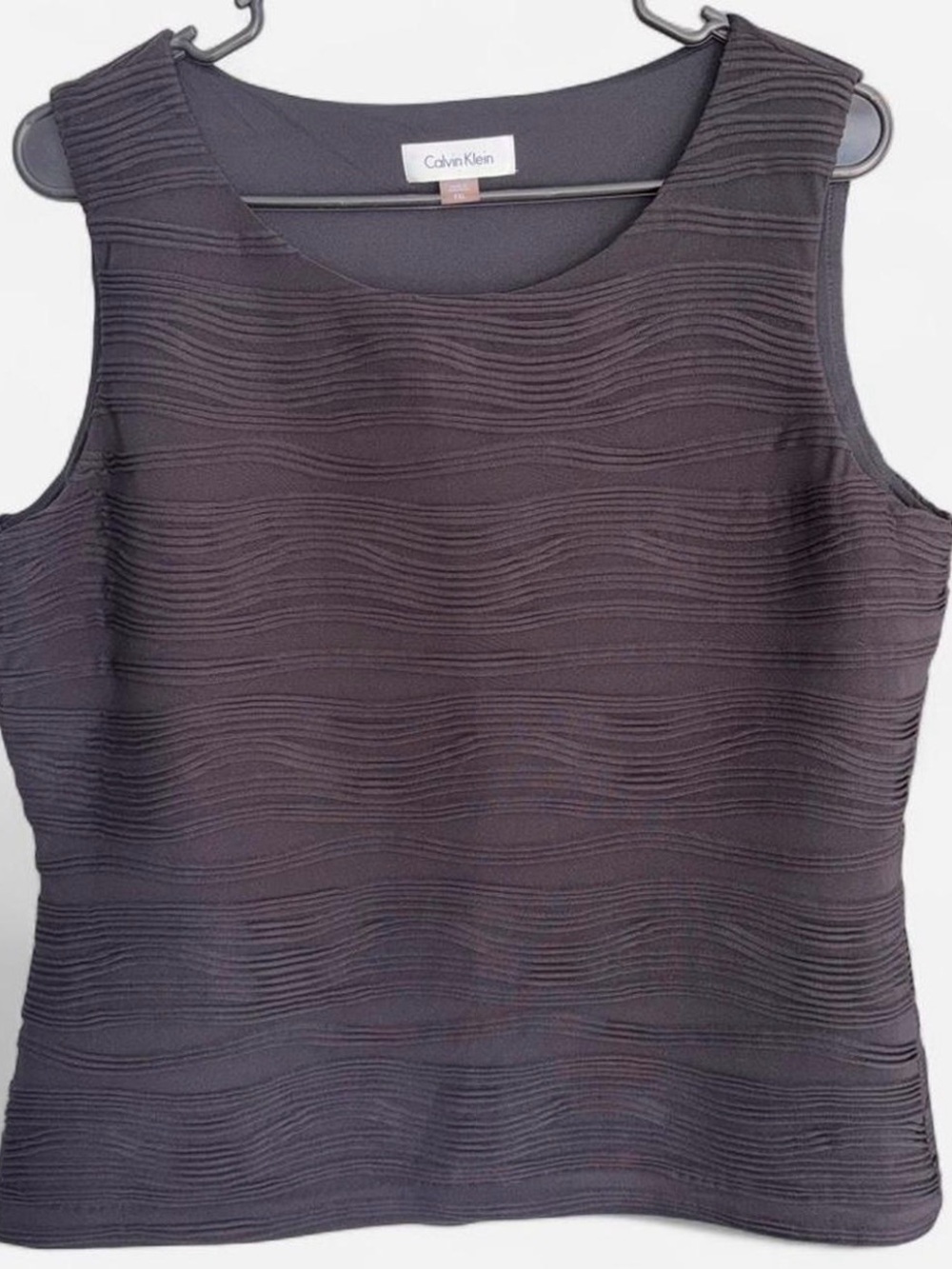 Calvin Klein Textured Wave Sleeveless Tank - Charcoal